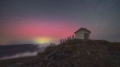 Vista del cielo con estrellas en Asturias