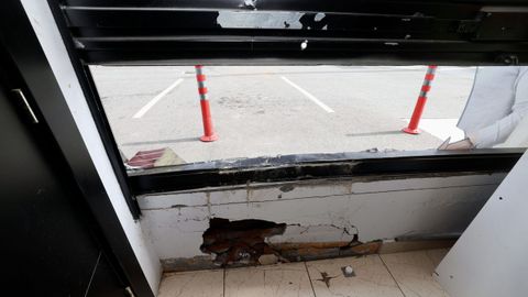 Da�os en el interior del negocio�de Cerqueda.