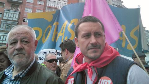 Antonio Pino y Javier Fernndez Lanero encabezan la manifestacin del Da de los Trabajadores, organizada por UGT y CCOO, enAvils.Antonio Pino y Javier Fernndez Lanero encabezan la manifestacin del Da de los Trabajadores, organizada por UGT y CCOO, en Avils