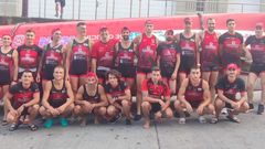 Los remeros de Cabo entrenaron esta tarde en aguas donostiarras.