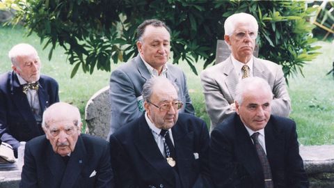En 1995, xunto a Sixto Seco, Filgueira Valverd e Antonio Fraguas