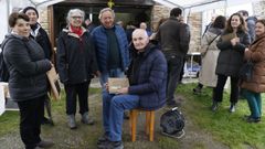 A festa sobre o acendido do forno de Pepa Lombao en Bonxe