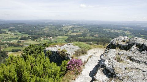 Vistas desde el Pico Sacro, en Boqueixón