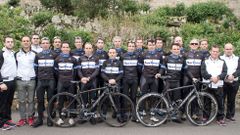 El equipo Norinver de ciclismo de veteranos tiene su sede en Cabanas