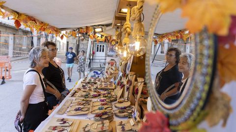 El Mercado Pirata de Laxe est� en marcha desde ayer, y sigue hasta el domingo 