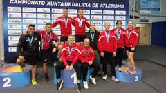 La amplia expedici�n del equipo laurentino en Ourense.