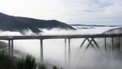 El viaducto de Teixeiras, una de las obras emblem�ticas del tramo Pedralba-Ourense, el m�s complejo de todo el recorrido entre Galicia y Madrid