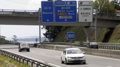 El accidente se produjo en las inmediaciones de la salida de la AG-11 en Vilari�o