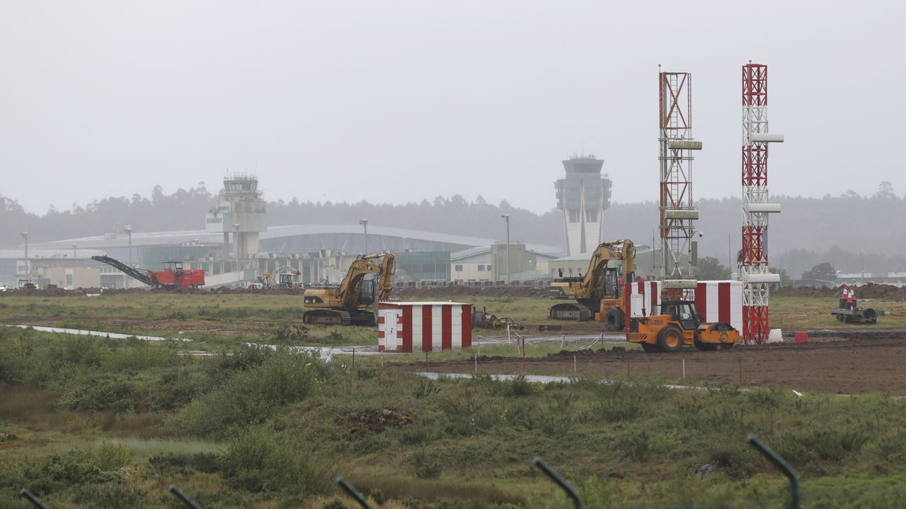 El noroeste exige a Aena más medios, rutas estables y tasas aeroportuarias reducidas para atraer vuelos