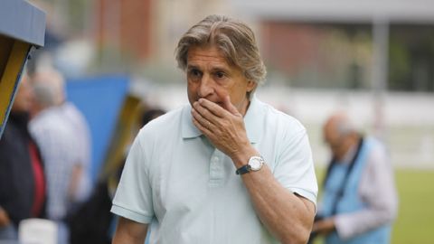 Egea Real Oviedo Unionistas Salamanca.Egea, durante el encuentro frente a Unionistas