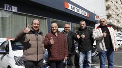 Parte del equipo que ha hecho posible los 35 a�os de Autotodo en O Carballi�o