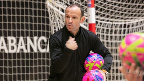 Marrube, durante a xornada Vista Alegre polo mundo cos xuven�s do Reyco Burela FS.