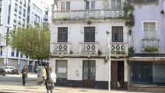 Los vecinos solicitan medidas para esta casa de la carretera de Castilla