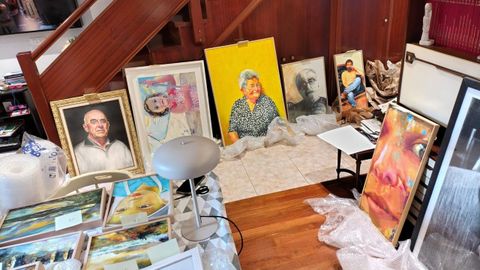 As pezas que se presentan mostran a diversidade tcnica que caracteriza a traxectoria do artista vilalbs