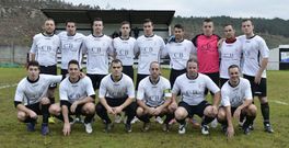 La plantilla del Camelle, que dirige Varu, sufri� muchas bajas y fue confeccionada pocos d�as antes de comenzar el torneo. 