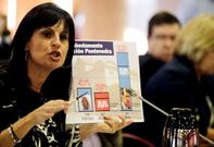 La concejala de Hacienda dedic casi toda su intervencin a hablar del PP mostrando grficos.
