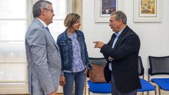 Jes�s Manuel Garc�a y Mar�a Concepci�n �lvarez con Luis Menor