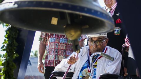 Ray Chavez, de 104 a�os, el superviviente de mayor edad de Pearl Harbor