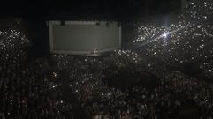 Adele homenajea a las v�ctimas de Bruselas