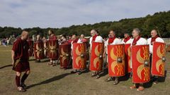 Bande celebr en septiembre 50 aos del descubrimiento del complejo romano de Aquis Querquennis, del siglo I, con la recreacin de la vida en un campamento militar
