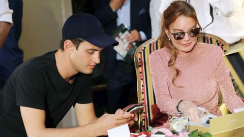 Lindsay Lohan junto al dise�ador