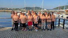 Luisa Rodr�guez, tercera por la derecha, organiz� la ruta del Camino Ingl�s que hace con varios amigos