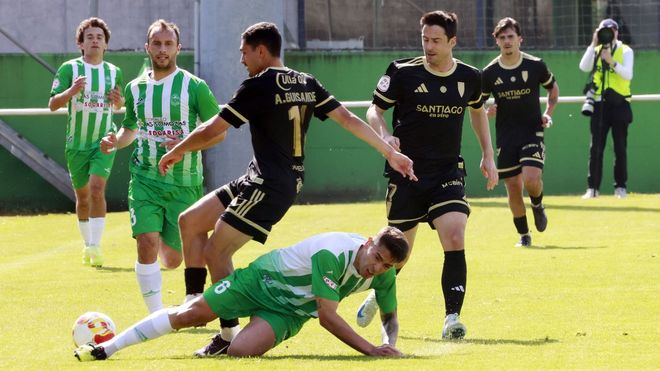 Partido del UD Somozas en el Manolo Candocia