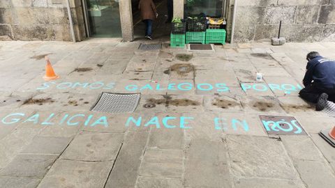 O Mercado de Abastos inclúe verbas no chan ata o sábado