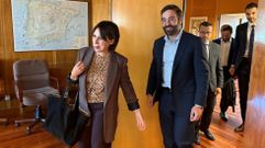 Reunin de la conselleira de Economa, Mara Jess Lorenzana, con el secretario de Estado de Energa, Joan Groizard