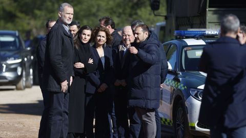 Los reyes visitan Adamuz acompa�ados de la ministra de Hacienda, Mar�a Jes�s Montero