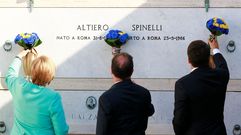 Merkel, Renzi y Hollande buscan un nuevo rumbo para Europa