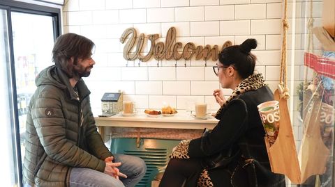 La cafeter�a que hay en el interior de la pasarela comercial de la Oliva.