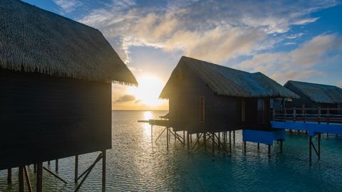 En Cayo Guillermo podrs dormir sobre el agua al ms puro estilo Maldivas