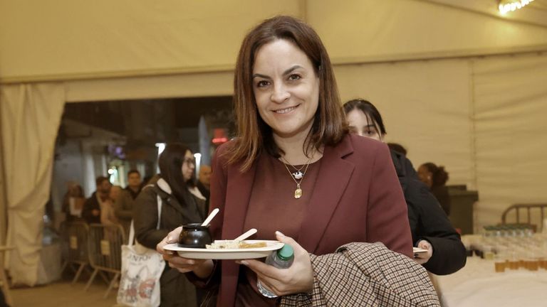 O concello burel�s, que preside Carmela L�pez, organiza a festa dos maiores