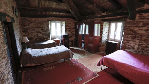 Una de las habitaciones, que en total cuentan con 40 plazas de alojamiento