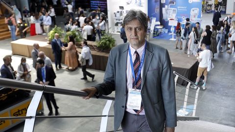 Juan Gonzlez del Castillo en el XXXII Congreso Nacional de Medicina de Urgencias en el auditorio Mar de Vigo