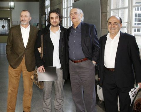 Fejoo, segundo por la izquierda, en los premios San Clemente.