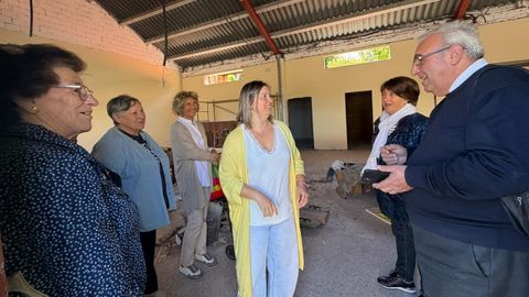 La diputada provincial Cristina Capel�n visit� las instalaciones del teleclub de Bu�o.