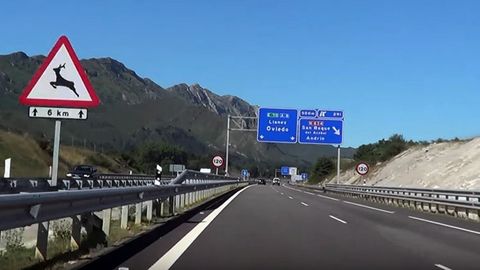 La autovía del Cantábrico a su paso por el concejo de Llanes