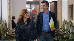 El l�der del PP, Borja Verea, ayer en Raxoi con la concejala popular Rosario Ferreiro.