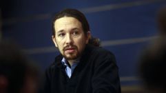 Iglesias critica la falta de comunicaci�n con Pedro S�nchez