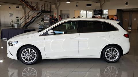 Adarsa present� ayer en su concesionario de Mercedes en Gij�n la nueva gama de la Clase B