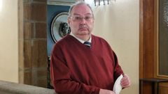 Justo Carnicero intervino en la presentaci�n del libro junto con los coautores I�igo Arranz, Daniel Cuesta y Jos� Garc�a, y el obispo auxiliar de Santiago, Francisco Jos� Prieto 