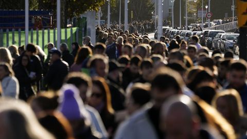 El Servicio de Salud del Principado (Sespa) lleva a cabo este sbado y maana, domingo, pruebas del proceso selectivo para cubrir 1.068 plazas de empleo pblico a las que optan 43.243 personas inscritas