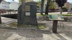 La placa y el panel informativo de A Revolta, renovados por el Concello cedeir�s
