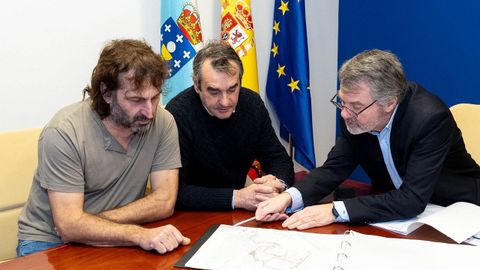 La reuni�n entre cofrad�a y Portos tuvo lugar ayer.