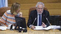 El presidente del Parlamento, Miguel Santalices, junto a la vicepresidenta Raquel Arias.