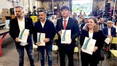 De izquierda a derecha, en la imagen, el secretario general de CC.OO., Jos� Manuel Zapico; el secretario general de UGT, Javier Fern�ndez Lanero; el consejero de Ciencia, Industria y Empleo, Borja S�nchez, y la presidenta de la Federaci�n Asturiana de Empresarios, Mar�a Calvo, tras firmar la nueva Estrategia Industrial de Asturias.