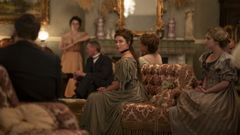 Florence Pugh encarna a Cathy Ames en �Al este del Ed�n�