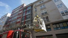 Los bomberos de Lugo acudieron al lugar. 